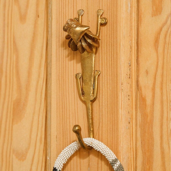 Ghanaian Ashanti Brass Hook 'Lion'