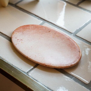 Kenyan Soapstone Oval Plate &#39;Marbled Pink&#39;