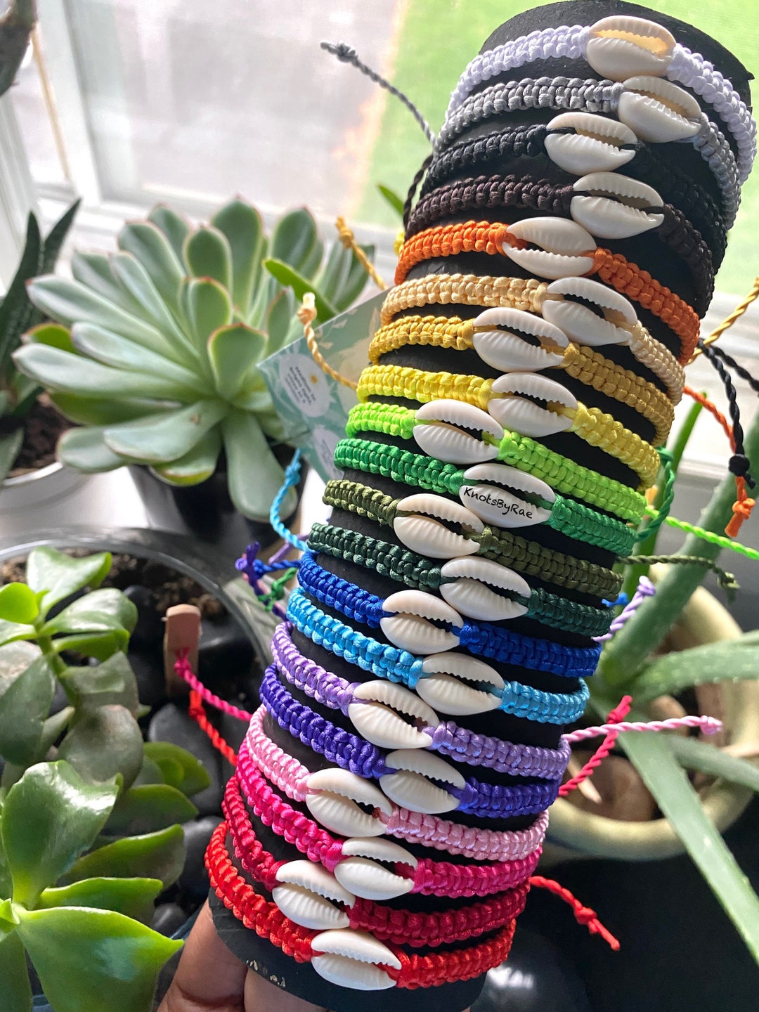 FROG SAC Shell Friendship Bracelets - Adjustable Paracord Beach Bracelets For Teens & Women