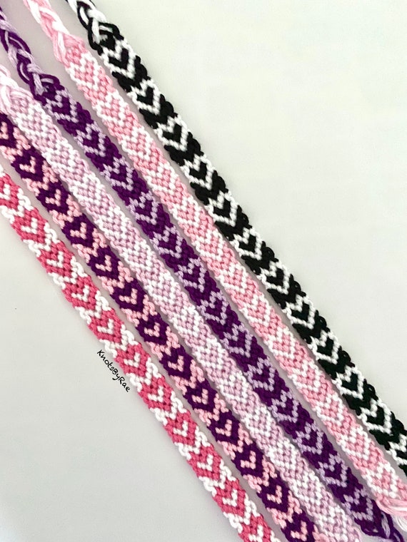 spread the love: heart pattern friendship bracelets