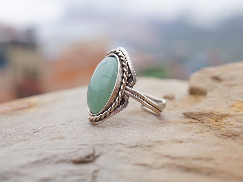 JADE RING oval handmade ring with stone natural stone rings alpaca silver ring green stone ring crystal ring green gem stone image 3