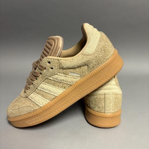 adidas gazelle silver green womens adidas Samba ADV (Dusky Bronze/Core Black/Gum) 10