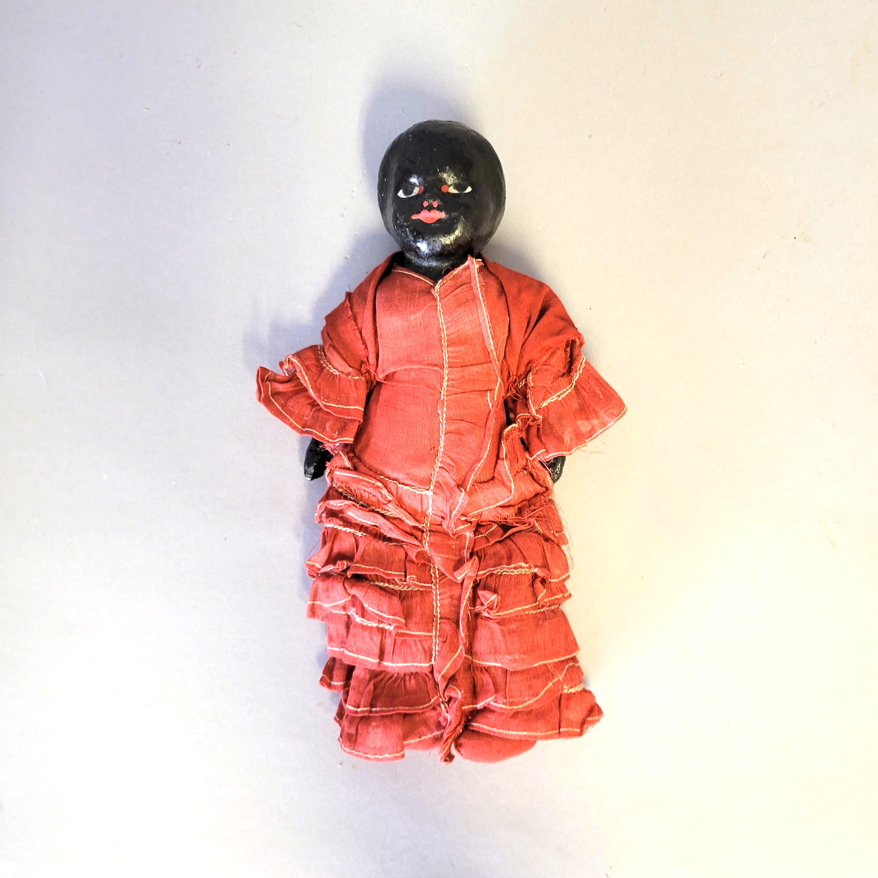 アメリカンヴィンテージ紙張り子黒豚を抱くおばあちゃんドール、人形 Antique Black Americana Dolls - Etsy