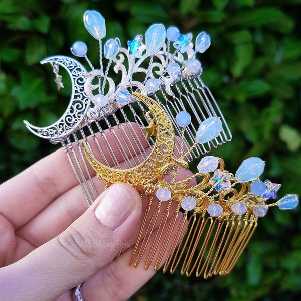 Crescent moon crystal hair comb, beaded wedding hair accessory, fairy elven hairpiece, light blue crystal hair pin, delicate hair comb