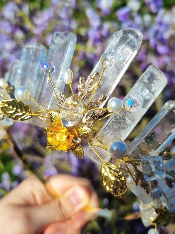 Bohemian Clear Quartz Crown, Crystal Wedding Tiara, Fantasy  display picture 1