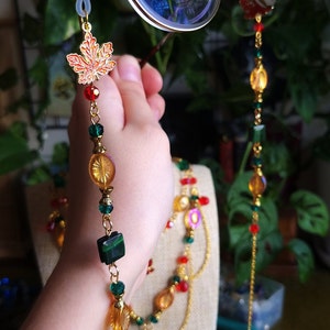 Autumn Glasses Chain, Leaf Charm Eyeglass Chain, Green and Orange Gemstone Glasses Holder, Witchy Glasses Lanyard, Fall Fairycore Jewelry