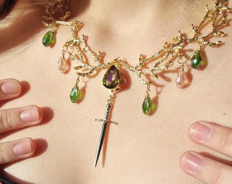 Green Enchanted Sword necklace, Fairy warrior choker, Elven Fantasy jewellery, Lady knight necklace