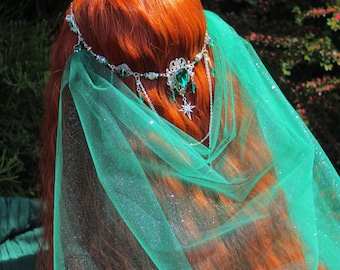 Emerald Green Bridal Veil Hair Chain, Fantasy Wedding Headpiece, Elven Crown