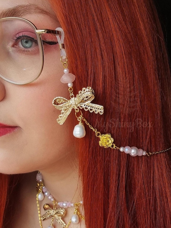 Bow Glasses Chain, Pearls and Gemstones, Cottagecore Glasses