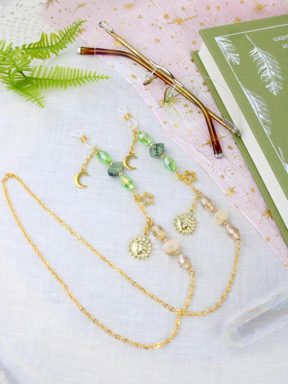 GOLD CURB CHAIN WITH EMERALD FACETED CRYSTAL EYEGLASS OR SUNGLASS HOLDER Mens Gold and Emerald Chain - Etsy main image 4