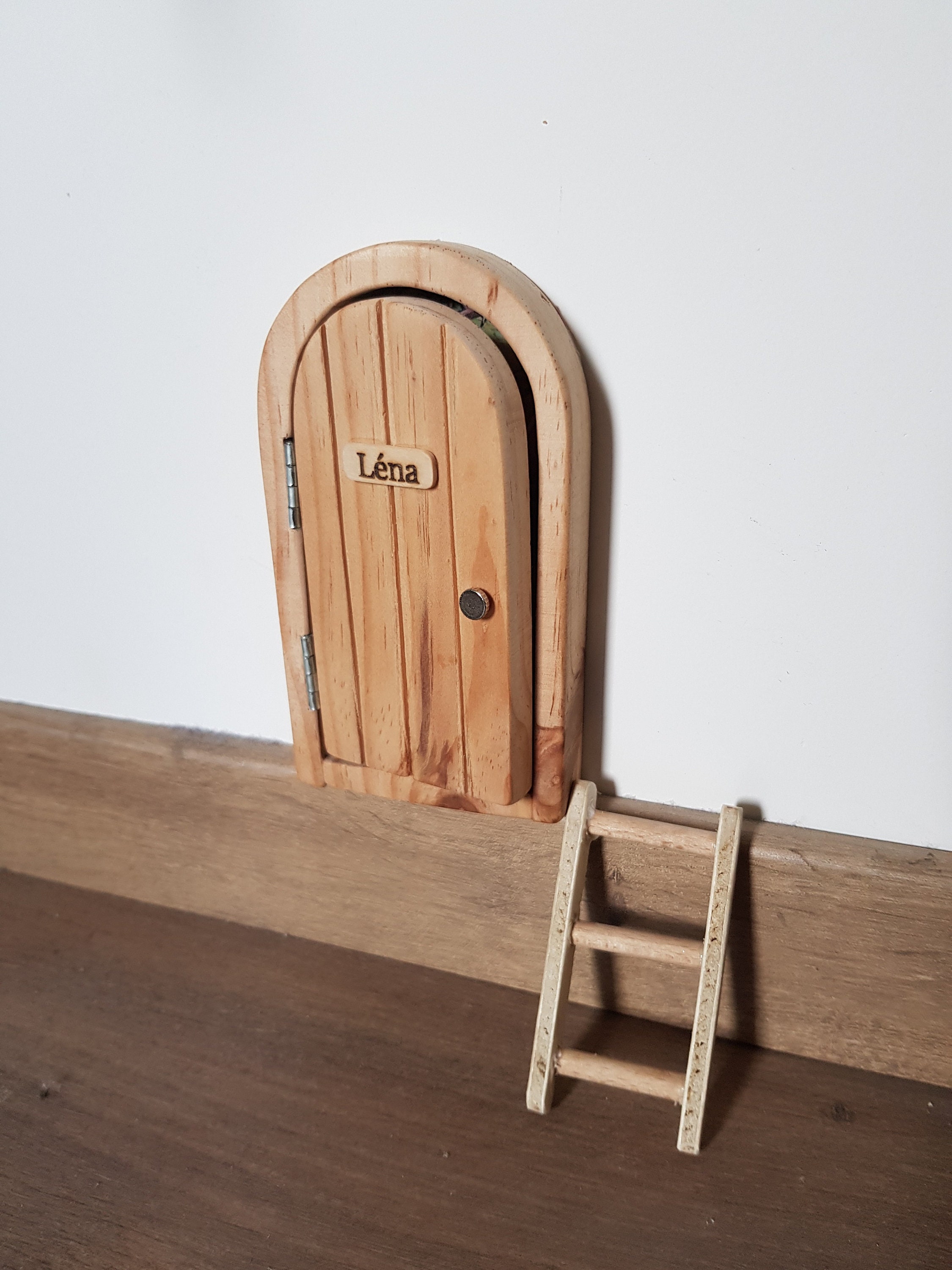 Door for little mouse