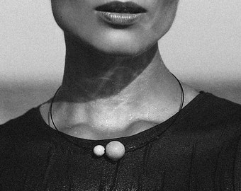 Collar de hormigón de diseño minimalista / Colgante de hormigón único