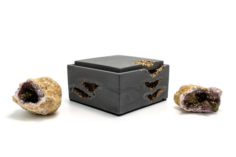 Square Custom Concrete Box with Gold Erossions image 2