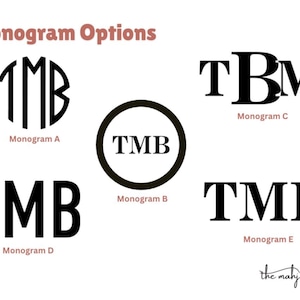 Op de afbeelding: Afbeelding met vijf monogramopties met de letters TMB. De monogrammen zijn in verschillende stijlen weergegeven, waaronder cirkelvormige en gestapelde ontwerpen. De tekst "Monogram Options" staat bovenaan en het mahjong bug-logo staat onderaan.