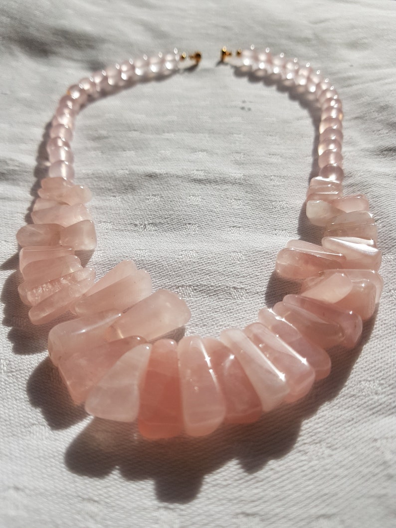 Super elegant and charming necklace with rose quartz beads and nuggets and magnetic clasp
