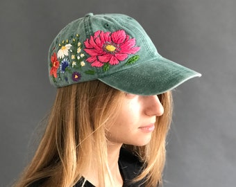 Hand Embroidered Baseball Hat for Women Custom Embroidered Flowers Baseball Cap for Women Christmas Gift for Mom Personalized Gift fot Her