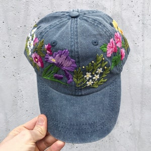 Blue baseball hat with hand embroidered flowers - Personalized baseball cap for women - Custom baseball hats with wildflowers - Gift for her