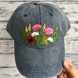 Hand embroidered hat, Mother's Day gift, Birthday gifts for sister, Baseball cap, Baseball hat women, Girlfriend gift, Mom birhday gift