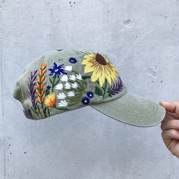 Hand Embroidered Hat Custom Embroidered Baseball Cap for Women Christmas Gift for Mom Flower Hat with Wildflowers Personalized Gift fot Her