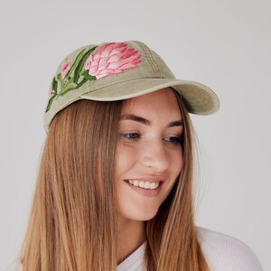 Hand embroidered baseball cap with protea image 3