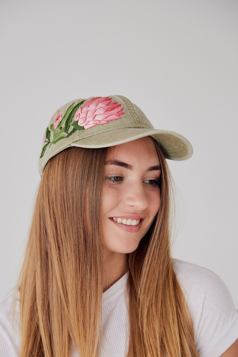 Hand embroidered baseball cap with protea image 3