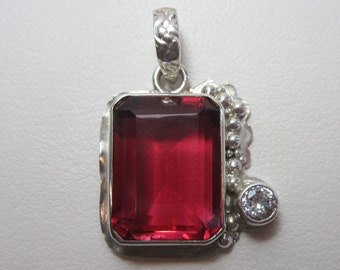 Rubellite tourmaline satin-finished silver pendant