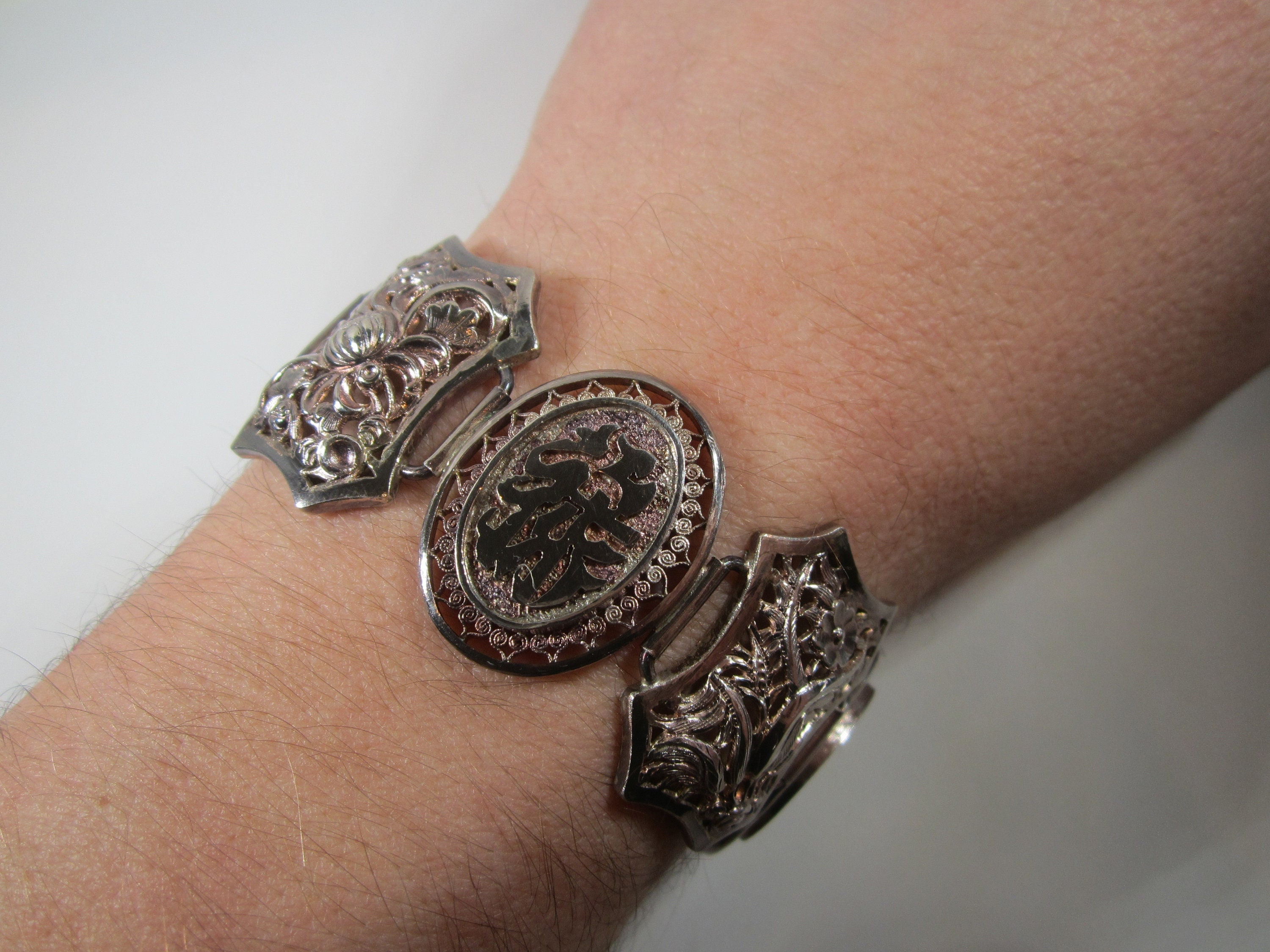 Vintage Sterling Silver Asian Floral Panel Bracelet 7 Inch