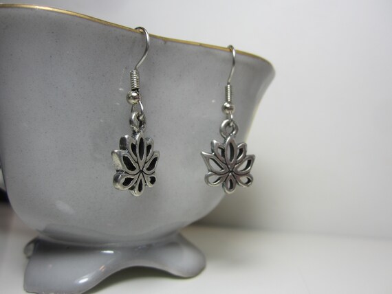 Lotus Flower Earrings | Vintage Sterling Silver J… - image 6