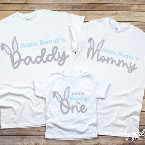 Irgendein Hase ist eine Familie passende SVGs, Blau, 1.Geburtstagsfeier SVG JPG, Schneidedatei für Cricut oder Silhouette, Mama, Papa und Baby