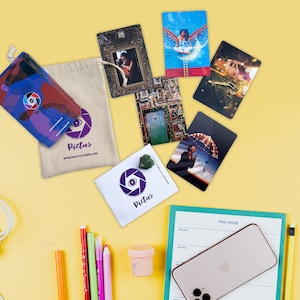 Pictus - a set of 50 metaphorical, associative cards