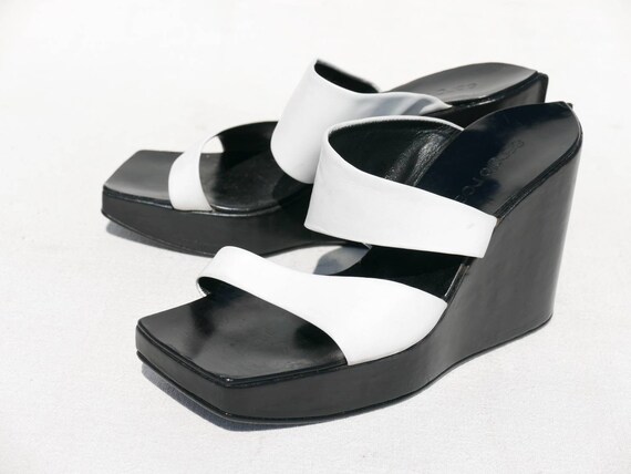 Sergio Rossi wedges