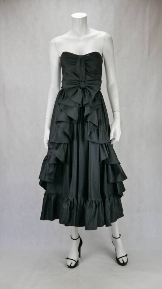 Jean Varon prom dress