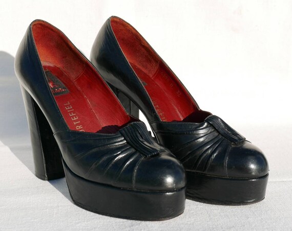 1970's Cortefiel platforms EU 37