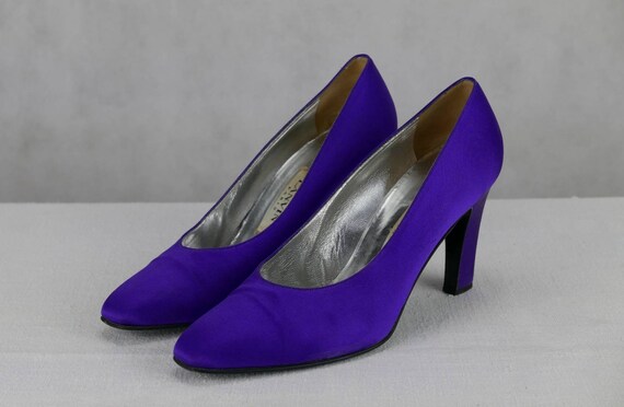 1980s Lanvin purple satin pumps