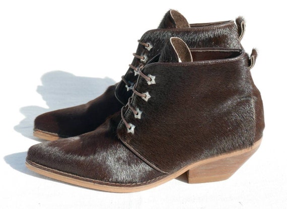 1990's Destroy Cow hair ankle boots
