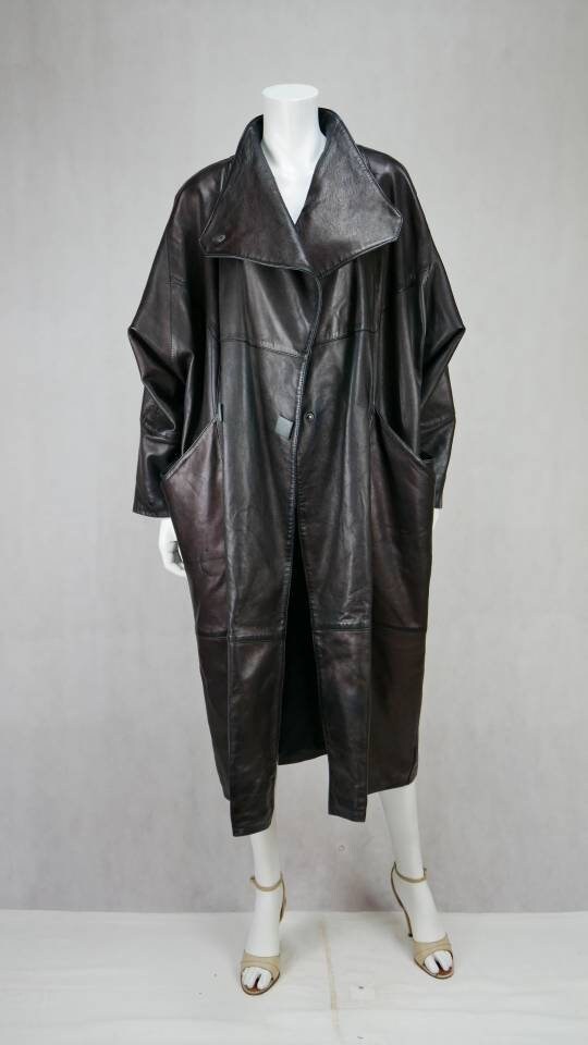 Image of S Ligne Privee Long Lamb Leather Coat