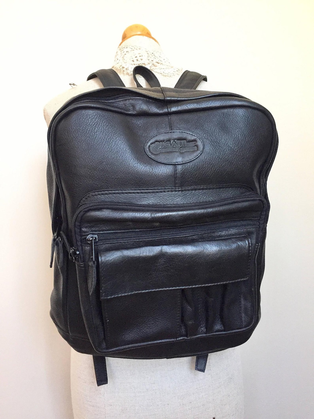 Bugatti leather backpack hotsell