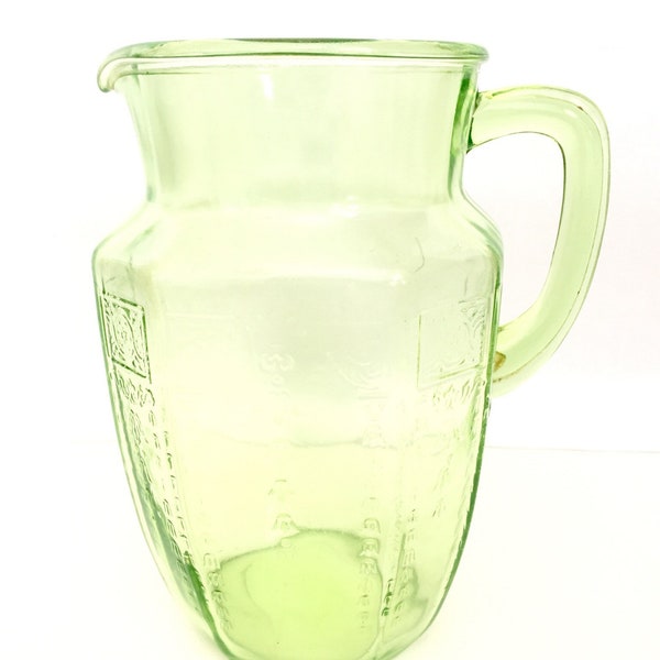 Depression Glass Pitcher - Green Depression Glass Juice Pitcher - Retro Kitchen Decor - Mid Century Glassware - Depressionglass Milk Jug