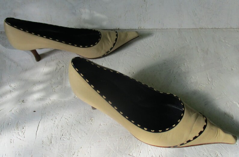 chanel shoes cream and black