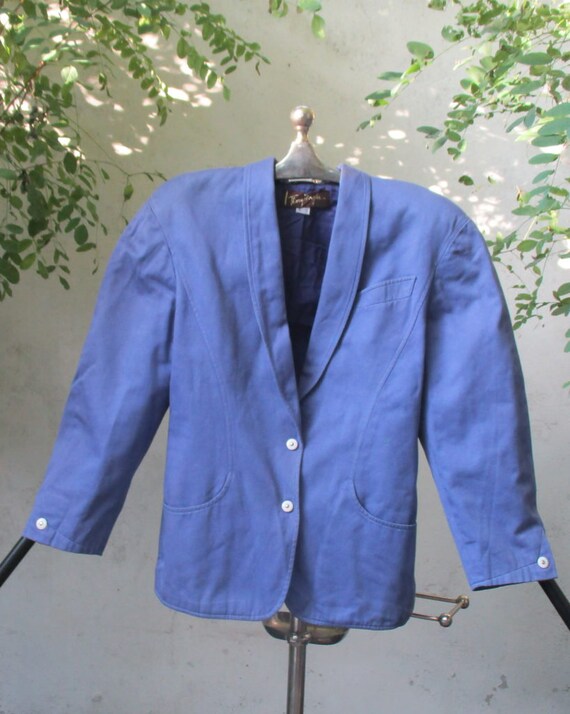 THIERRY MUGLER jacket statement wide shoulders tai