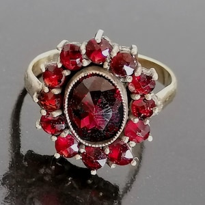 Antique Bohemian Garnet Silver Ring &quot;Flower&quot; from 1900s.