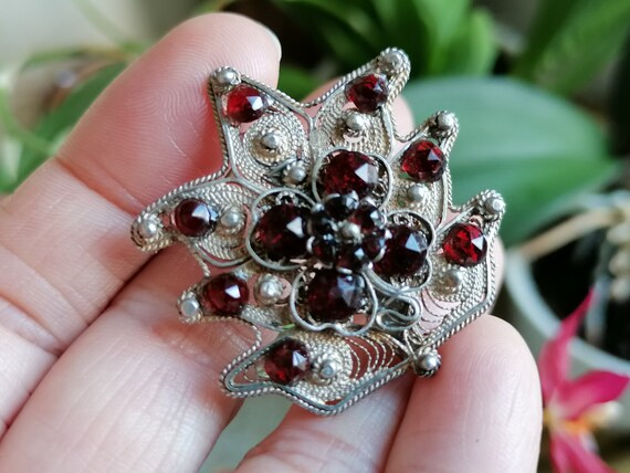 Antique Silver Garnet Brooch. Four leaves Clover … - image 5