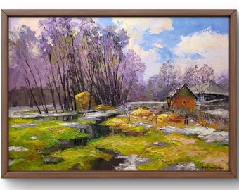 Op de afbeelding: Een schilderij van een landelijk landschap met een klein huis in de verte. De bomen zijn kaal en de grond is bedekt met sneeuw. De lucht is blauw en er zijn wolken in de lucht.