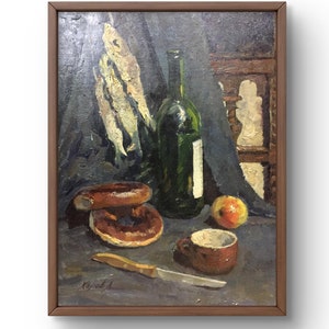 Pintura a óleo natureza morta original, pintura a óleo sobre papelão, natureza morta com pãezinhos, maçã, garrafa verde de vinho, arte feita à mão, sem moldura