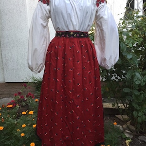Apron. Cotton apron. Vintage.Ancient apron October Fest Dirdndl