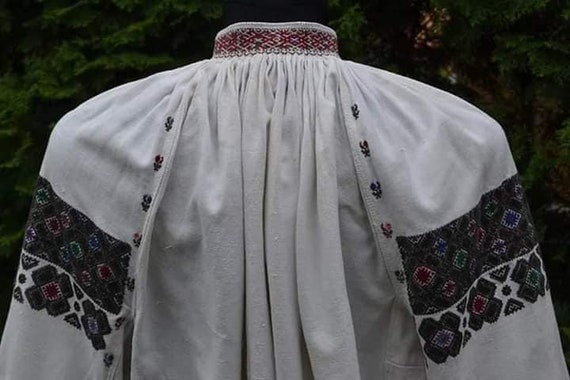 Black/white Vintage Ukrainian embroidery, Ukraini… - image 10