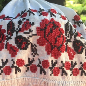 Ukrainian traditional red and black vyshyvanka vintage| ukrainian embroidery|  ukrainian blouse