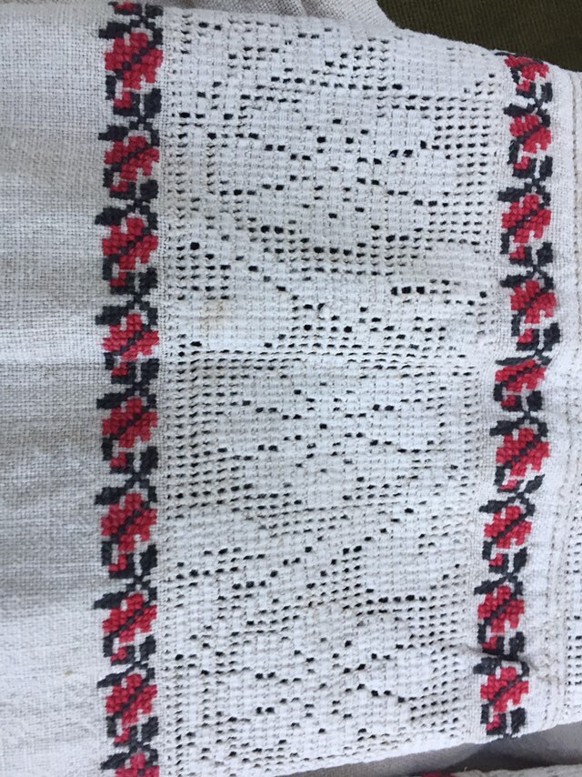 Hemstitch White Red & Black | Vintage Ukrainian Embroidery Dress ウクライナ 刺繍