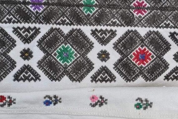 Black/white Vintage Ukrainian embroidery, Ukraini… - image 2