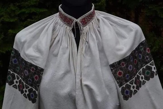 Black/white Vintage Ukrainian embroidery, Ukraini… - image 5